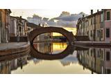 Brücke Comachio CC BY-SA 4.0 Nbisi@wikimedia.commons 
